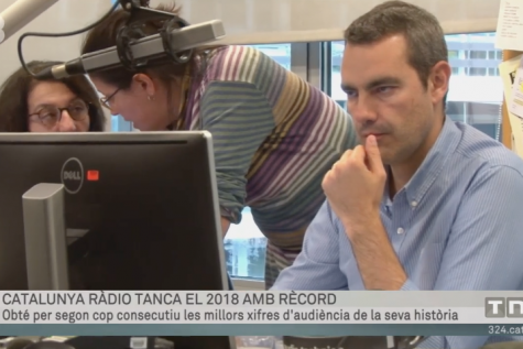 TV3. Telenotícies vespre. Rècord històric d\'audiència per Catalunya Ràdio