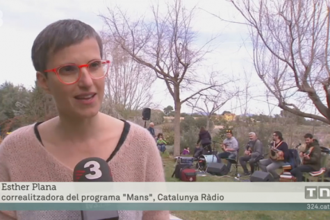TV3. Telenotícies migdia. Declaracions de la correalitzadora del programa \"Mans\", de Catalunya Ràdio