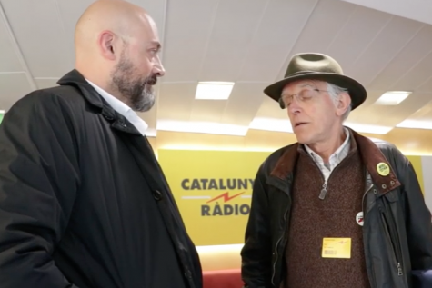 Sicom TV. Rebel·lió o Extinció lliura la carta del deure a informar de l\'emergència climàtica ambiental a CCMA