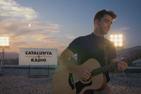 TV3. Catalunya Ràdio. Espot \'Sempre t\'escoltem\'