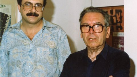 Joan Pujadas amb l'artista Joan-Josep Tharrats. 