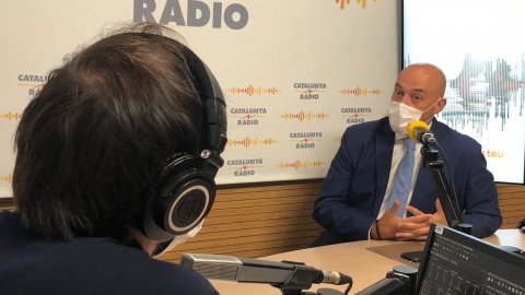 Entrevista a 'El matí de Catalunya Ràdio' amb Albert Segura el dia de la presentació de la temporada 2021-2022 de Catalunya Ràdio, amb el director de l'emissora, Saül Gordillo. Barcelona. 27 d’agost de 2021 