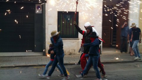 Les Santes 2014. Anem a tancar. Foto amb el mòbil. Mataró. Juliol del 2014