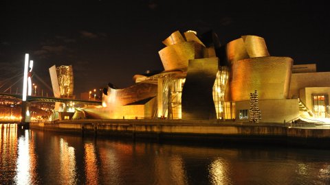 Bilbao. Museu Guggenheim. Ría de Bilbao. Desembre de 2012