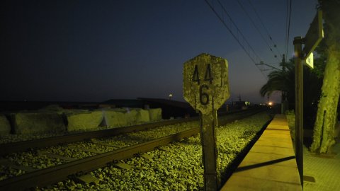 Via del tren a Sant Pol de Mar. 7 d'agost de 2010