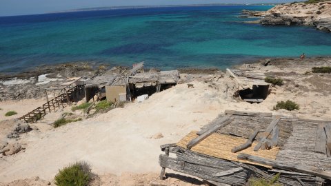 Formentera. Caló des Mort. Agost de 2009