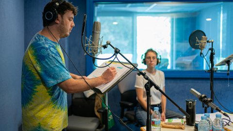 La torre de vidre. Podcast de Catalunya Ràdio dirigit per Santi Faro amb text d'Albert Sánchez Pinyol i les veus dels actors Pere Arquillué, Lluís Marco, Pep Antón Muñoz, Naussica Bonín i Artur Busquets. 