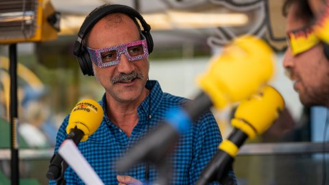 El matí de Catalunya Ràdio, Popap i La tarda de Catalunya Ràdio fan una programació especial des de l'Hospital Vall d'Hebron per donar suport al projecte ulleres de #realitatmillorada i ajudar a remodelar l'Àrea d'Oncologia Infantil. Barcelona. 12 de novembre de 2021
