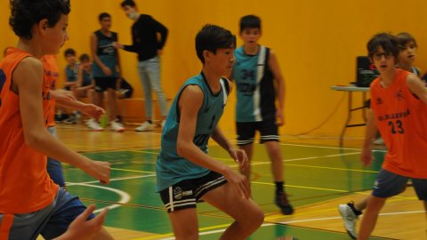 Marc Gordillo al partit de bàsquet infantil Vilassar-Llefià. Vilassar de Mar. 20 de novembre de 2021