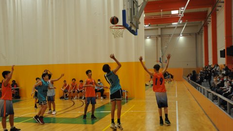 Marc Gordillo al partit de bàsquet infantil Vilassar-Llefià. Vilassar de Mar. 20 de novembre de 2021