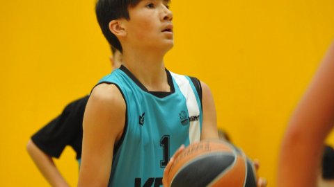Marc Gordillo al partit de bàsquet infantil Vilassar-Llefià. Vilassar de Mar. 20 de novembre de 2021