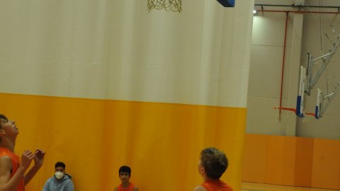 Marc Gordillo al partit de bàsquet infantil Vilassar-Llefià. Vilassar de Mar. 20 de novembre de 2021
