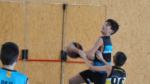 Marc Gordillo al partit de bàsquet infantil Vilanova del Vallès-Vilassar de Mar. Vilanova del Vallès. 13 de novembre de 2021