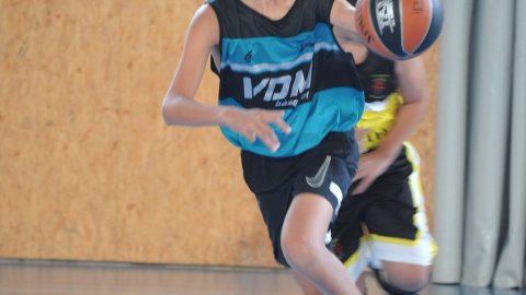 Marc Gordillo al partit de bàsquet infantil Vilanova del Vallès-Vilassar de Mar. Vilanova del Vallès. 13 de novembre de 2021