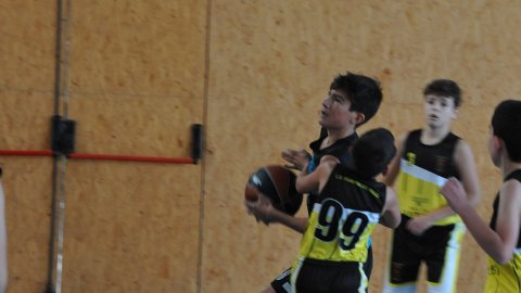 Marc Gordillo al partit de bàsquet infantil Vilanova del Vallès-Vilassar de Mar. Vilanova del Vallès. 13 de novembre de 2021