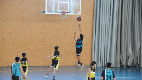 Marc Gordillo al partit de bàsquet infantil Vilanova del Vallès-Vilassar de Mar. Vilanova del Vallès. 13 de novembre de 2021