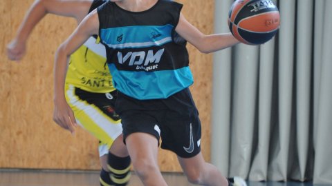 Marc Gordillo al partit de bàsquet infantil Vilanova del Vallès-Vilassar de Mar. Vilanova del Vallès. 13 de novembre de 2021