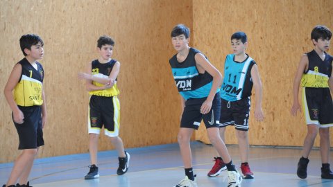 Marc Gordillo al partit de bàsquet infantil Vilanova del Vallès-Vilassar de Mar. Vilanova del Vallès. 13 de novembre de 2021