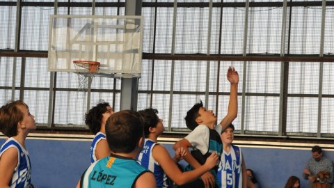 Marc Gordillo al partit de bàsquet infantil Ateneu Montserrat-Vilassar de Mar. Barcelona. 6 de novembre de 2021