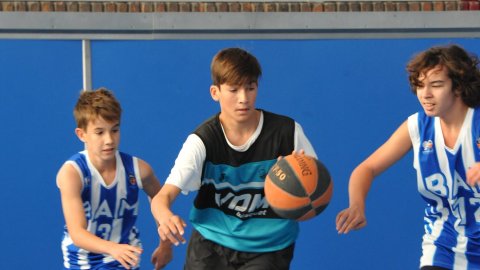 Marc Gordillo al partit de bàsquet infantil Ateneu Montserrat-Vilassar de Mar. Barcelona. 6 de novembre de 2021