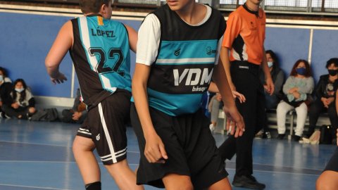 Marc Gordillo al partit de bàsquet infantil Ateneu Montserrat-Vilassar de Mar. Barcelona. 6 de novembre de 2021