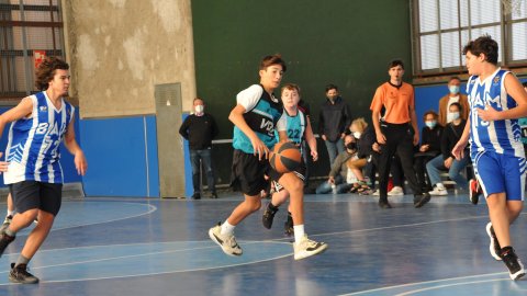 Marc Gordillo al partit de bàsquet infantil Ateneu Montserrat-Vilassar de Mar. Barcelona. 6 de novembre de 2021