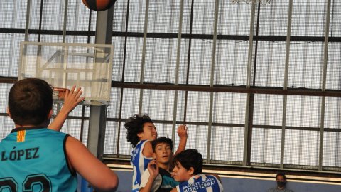 Marc Gordillo al partit de bàsquet infantil Ateneu Montserrat-Vilassar de Mar. Barcelona. 6 de novembre de 2021