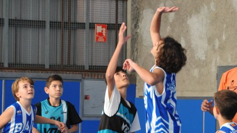 Marc Gordillo al partit de bàsquet infantil Ateneu Montserrat-Vilassar de Mar. Barcelona. 6 de novembre de 2021