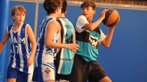 Marc Gordillo al partit de bàsquet infantil Ateneu Montserrat-Vilassar de Mar. Barcelona. 6 de novembre de 2021