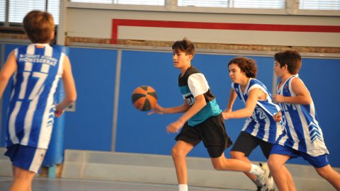 Marc Gordillo al partit de bàsquet infantil Ateneu Montserrat-Vilassar de Mar. Barcelona. 6 de novembre de 2021