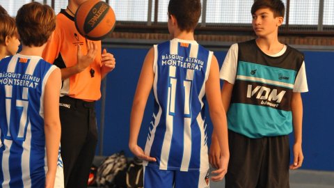 Marc Gordillo al partit de bàsquet infantil Ateneu Montserrat-Vilassar de Mar. Barcelona. 6 de novembre de 2021