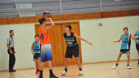 Marc Gordillo al partit de bàsquet infantil Llefià-Vilassar de Mar. Badalona. 16 d'octubre de 2021