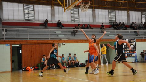 Marc Gordillo al partit de bàsquet infantil Llefià-Vilassar de Mar. Badalona. 16 d'octubre de 2021