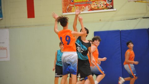 Marc Gordillo al partit de bàsquet infantil Llefià-Vilassar de Mar. Badalona. 16 d'octubre de 2021