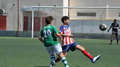 Marc Gordillo al partit de futbol infantil Vilassar de Mar-Teià. Vilassar de Mar. Abril de 2021