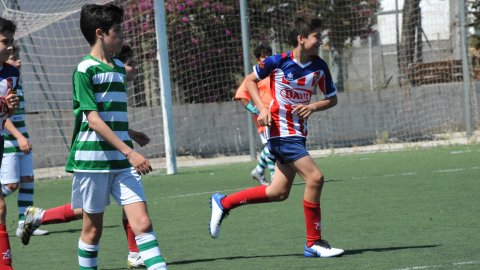 Marc Gordillo al partit de futbol infantil Vilassar de Mar-Teià. Vilassar de Mar. Abril de 2021