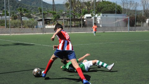 Marc Gordillo al partit de futbol infantil Vilassar de Mar-Teià. Vilassar de Mar. Abril de 2021