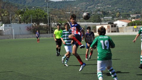 Marc Gordillo al partit de futbol infantil Vilassar de Mar-Teià. Vilassar de Mar. Abril de 2021