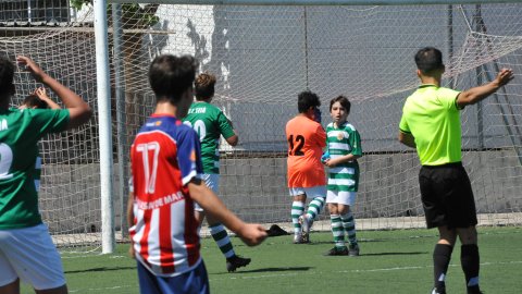 Marc Gordillo al partit de futbol infantil Vilassar de Mar-Teià. Vilassar de Mar. Abril de 2021