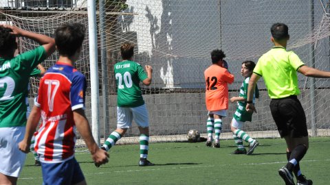 Marc Gordillo al partit de futbol infantil Vilassar de Mar-Teià. Vilassar de Mar. Abril de 2021