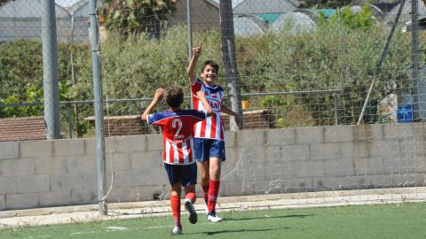 Marc Gordillo al partit de futbol infantil Vilassar de Mar-Teià. Vilassar de Mar. Abril de 2021