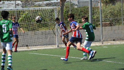 Marc Gordillo al partit de futbol infantil Vilassar de Mar-Teià. Vilassar de Mar. Abril de 2021