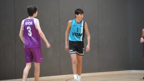 Marc Gordillo, al partit de bàsquet infantil ASME-Vilassar de Mar (10-60). Barcelona. 11 de desembre de 2021
