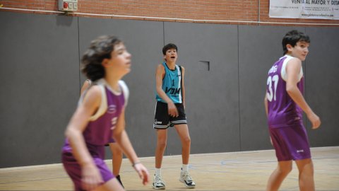 Marc Gordillo, al partit de bàsquet infantil ASME-Vilassar de Mar (10-60). Barcelona. 11 de desembre de 2021