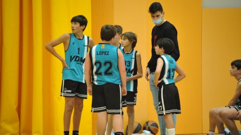 Marc Gordillo al partit de bàsquet infantil Vilassar de Mar-Ateneu Montserrat (58-50). Vilassar de Mar. 18 de desembre de 2021