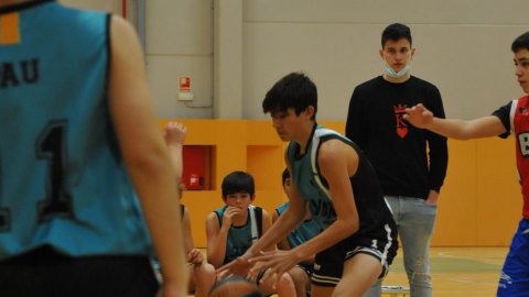 Marc Gordillo al partit de bàsquet infantil Vilassar de Mar-Ateneu Montserrat (58-50). Vilassar de Mar. 18 de desembre de 2021