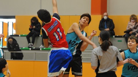 Marc Gordillo al partit de bàsquet infantil Vilassar de Mar-Ateneu Montserrat (58-50). Vilassar de Mar. 18 de desembre de 2021