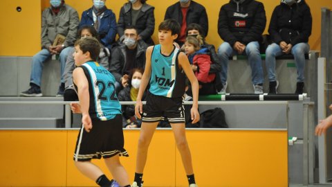 Marc Gordillo al partit de bàsquet infantil Vilassar de Mar-Ateneu Montserrat (58-50). Vilassar de Mar. 18 de desembre de 2021