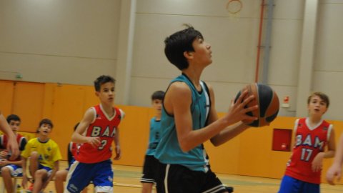 Marc Gordillo al partit de bàsquet infantil Vilassar de Mar-Ateneu Montserrat (58-50). Vilassar de Mar. 18 de desembre de 2021