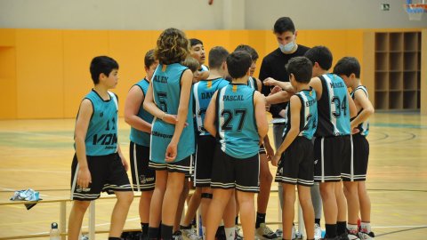 Marc Gordillo al partit de bàsquet infantil Vilassar de Mar-Ateneu Montserrat (58-50). Vilassar de Mar. 18 de desembre de 2021
